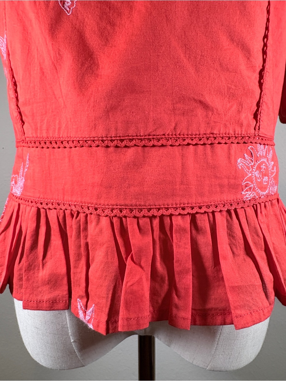 NWT Ciebon Allisa Embroidered Cotton Peplum Top Size Large - Picture 9 of 13